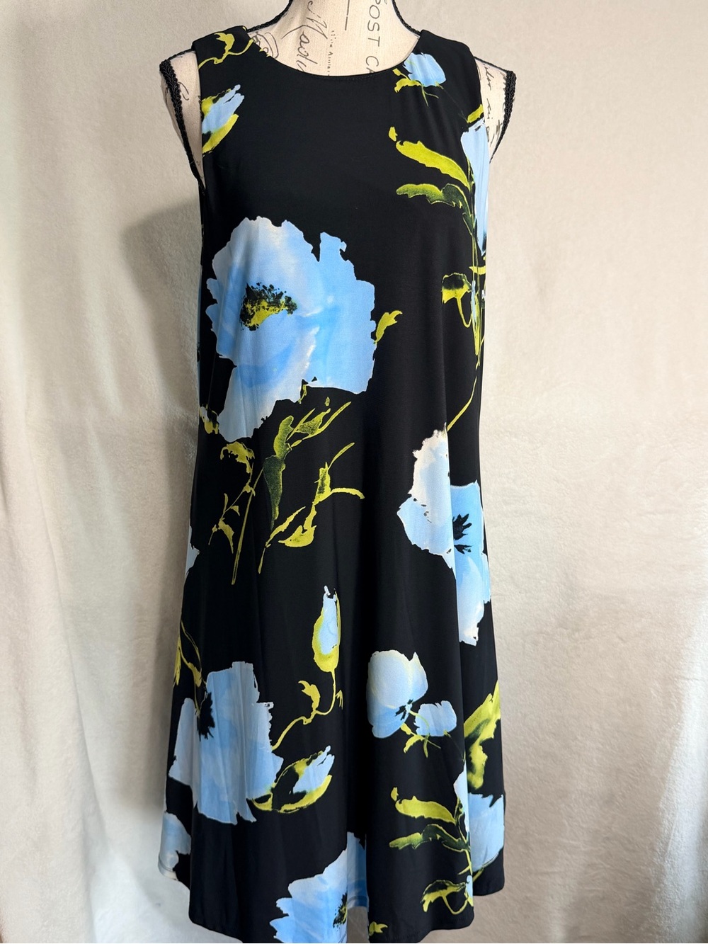 Anne Klein Black Blue Floral Sleeveless Dress - Picture 2 of 6
